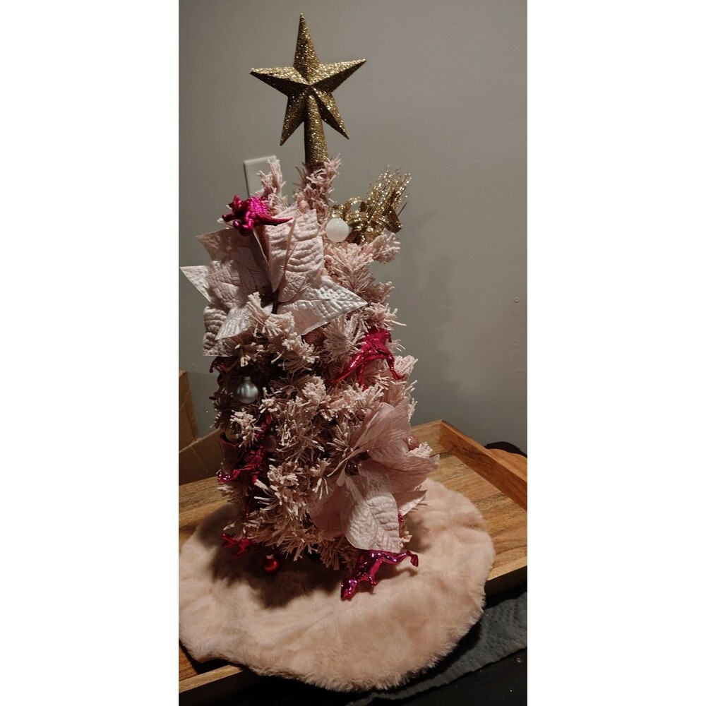 Artificial Topiary Christmas Trees mini set 1-2' Cindy & Grinch, Thing 1,2, & 3 - Picture 2 of 9